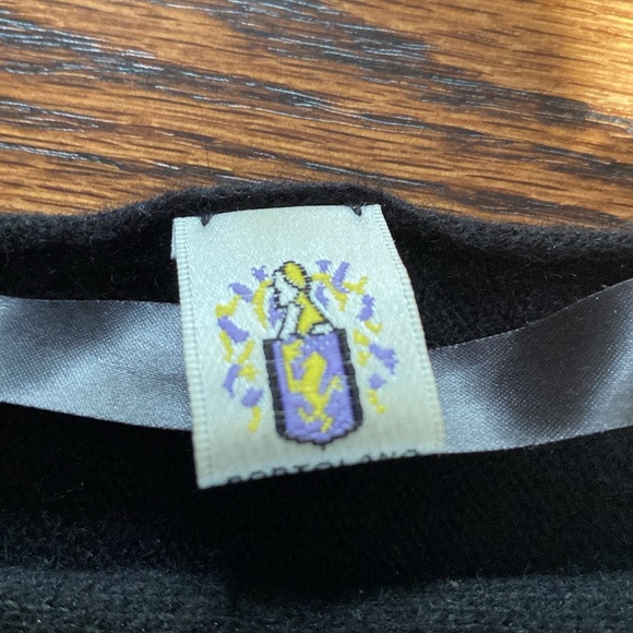 100% Portolano cashmere poncho - large/black - Picture 2 of 3